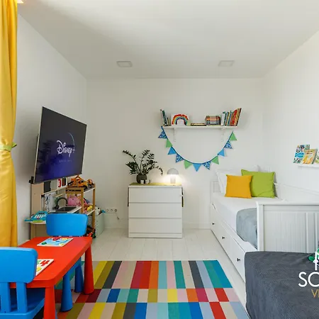 Sofia View - By Metro, Kids Room, Huge Terrace, 2 Garages, Ps5, Playground, Bbq, 24H Security Апартамент *