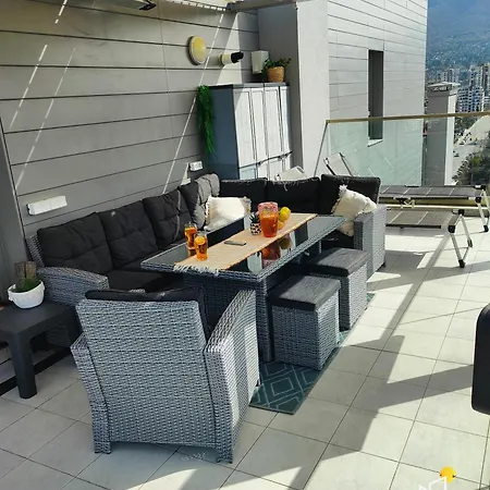 Sofia View - By Metro, Kids Room, Huge Terrace, 2 Garages, Ps5, Playground, Bbq, 24H Security *