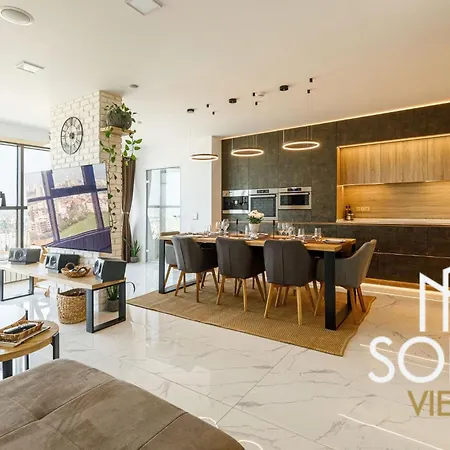 Sofia View - By Metro, Kids Room, Huge Terrace, 2 Garages, Ps5, Playground, Bbq, 24H Security *