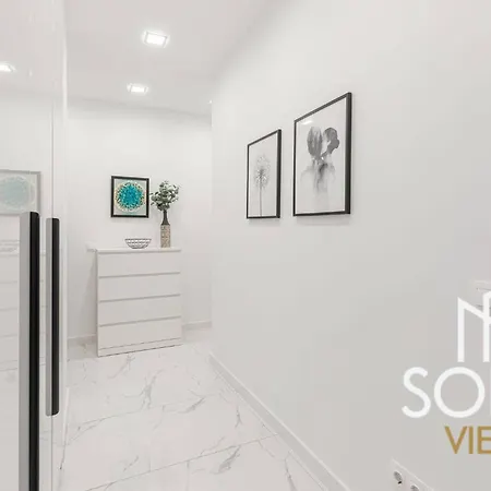 View - By Metro, Kids Room, Huge Terrace, 2 Garages, Ps5, Playground, Bbq, 24h Security Apartment