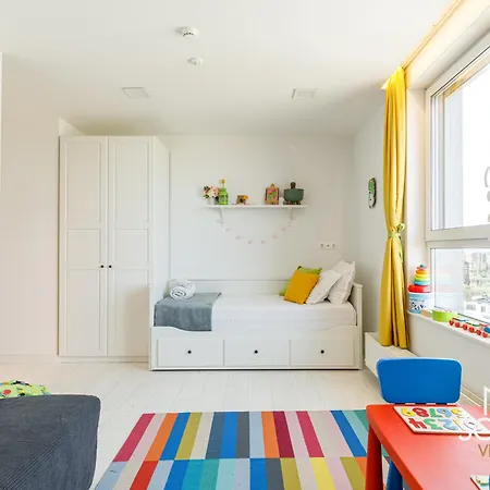 View - By Metro, Kids Room, Huge Terrace, 2 Garages, Ps5, Playground, Bbq, 24h Security Apartment Sofia