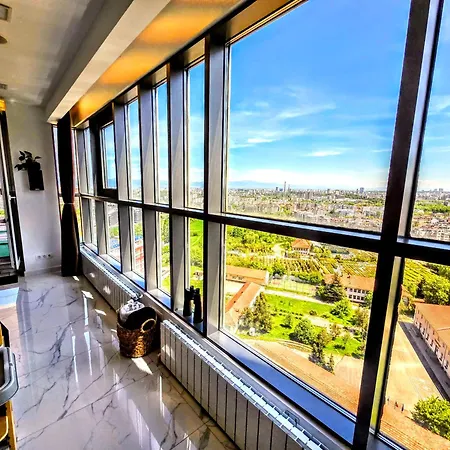 Apartment View - By Metro, Kids Room, Huge Terrace, 2 Garages, Ps5, Playground, Bbq, 24h Security Sofia