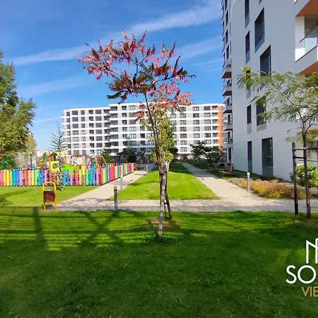 Apartman View - By Metro, Kids Room, Huge Terrace, 2 Garages, Ps5, Playground, Bbq, 24h Security Szófia